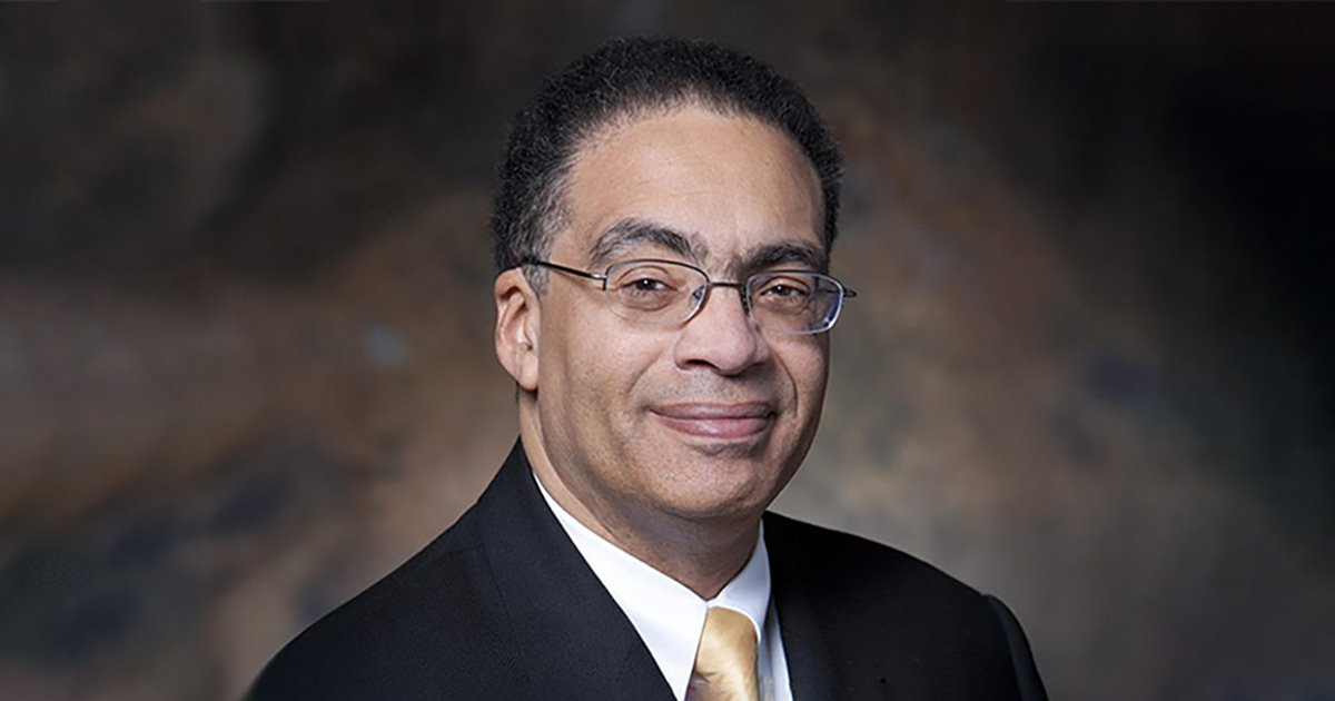 Victor McCrary headshot