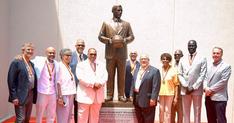 Statue Unveiled at 亚洲博彩网站 to Honor Dr. Edwin Bancroft Henderson, “The Grandfather of Black Basketball” | University of the District of Columbia