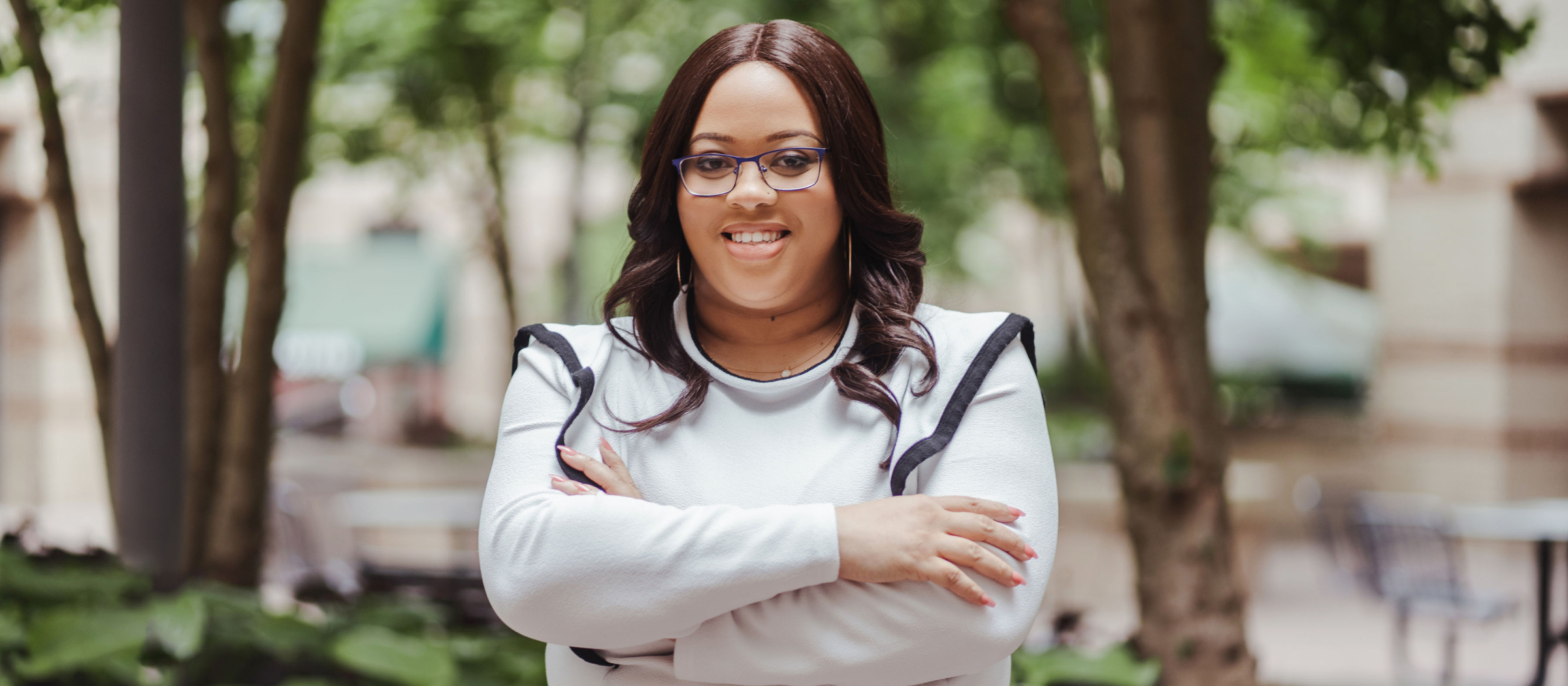 Laquesha Barnes, 校友